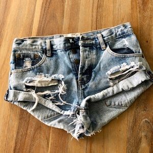 one teaspoon bandits short